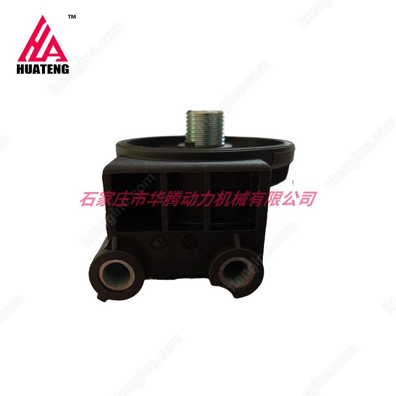 道依茨FL1011 FL2011 柴油发动机零件 滤清器支架 04270708 04270706
