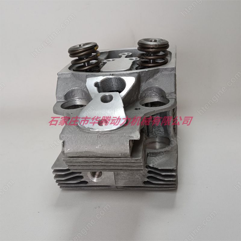 道依茨FL913 BFL913C缸盖04232109 04159481 04158635 04158863 04156916 04151167