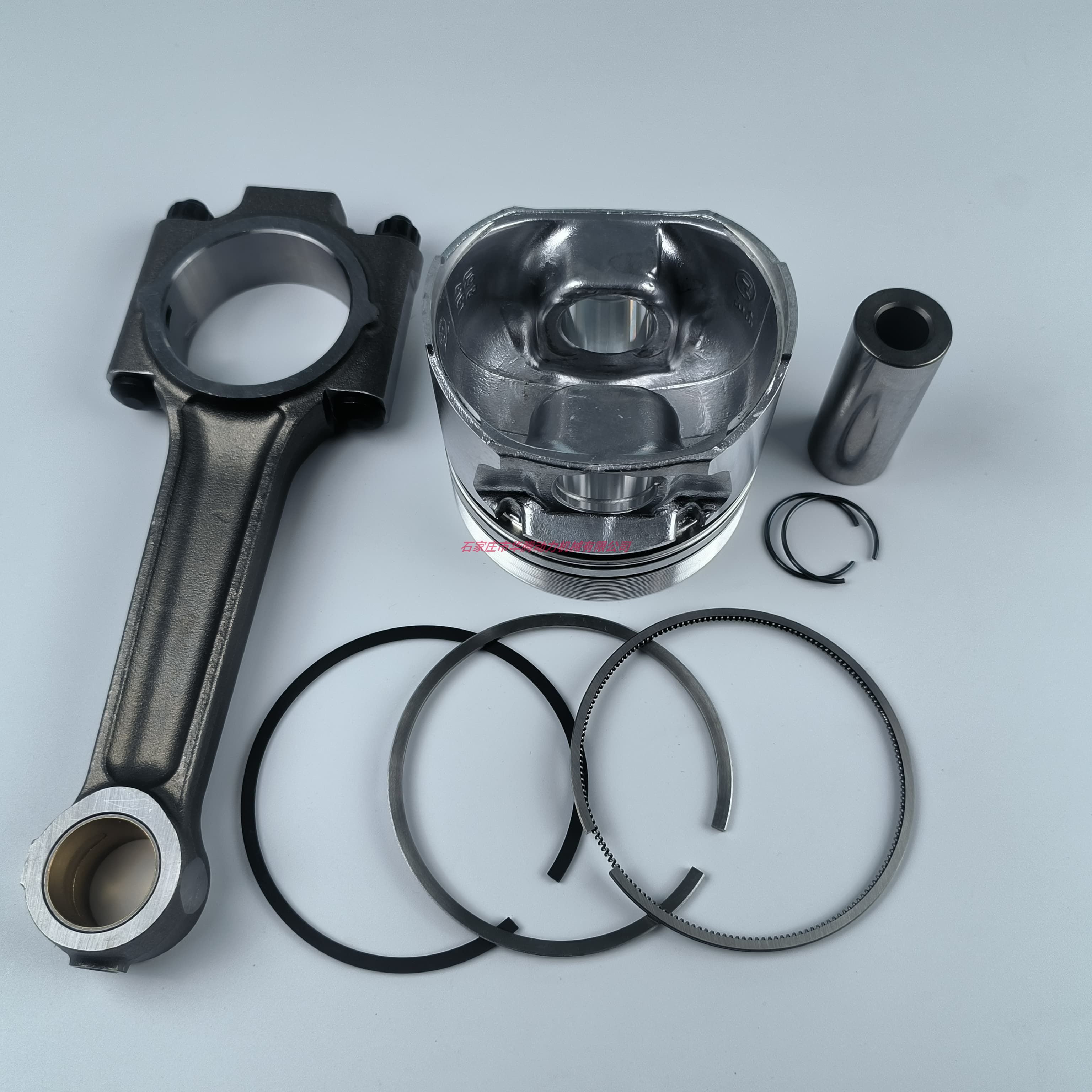 道依茨 FL1011  /2011 大修件 缸径94mm  0428 1447